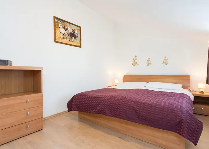 Apartment Comfort With Balcony And Pool *